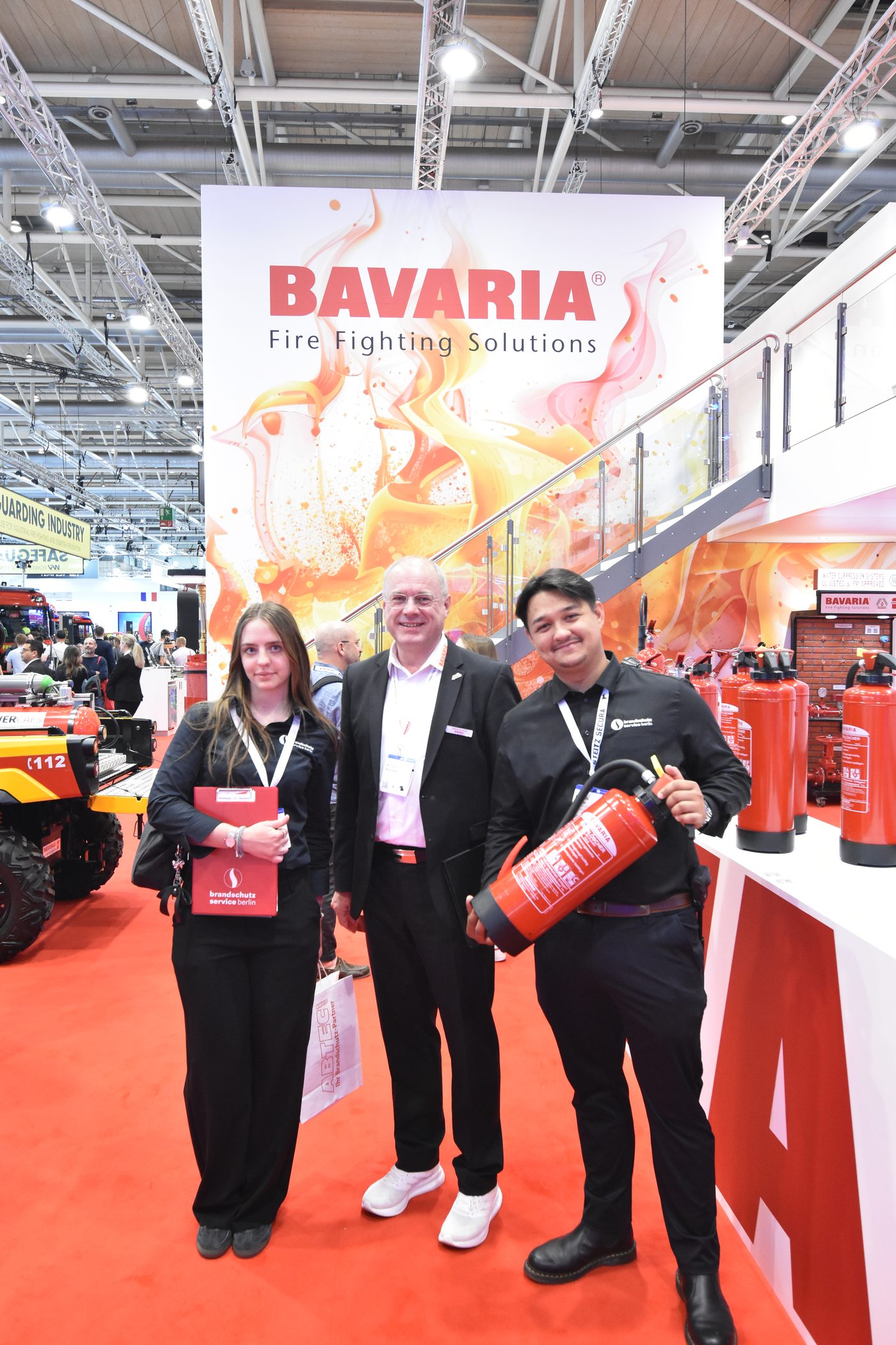 Steven Eschner am Stand von Bavaria Fire Fighting Solutions auf der INTERSCHUTZ 2026